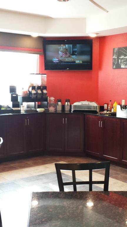 Paradise Inn & Suites Towanda 외부 사진