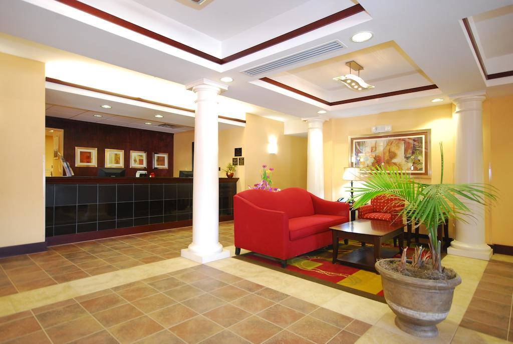 Paradise Inn & Suites Towanda 외부 사진