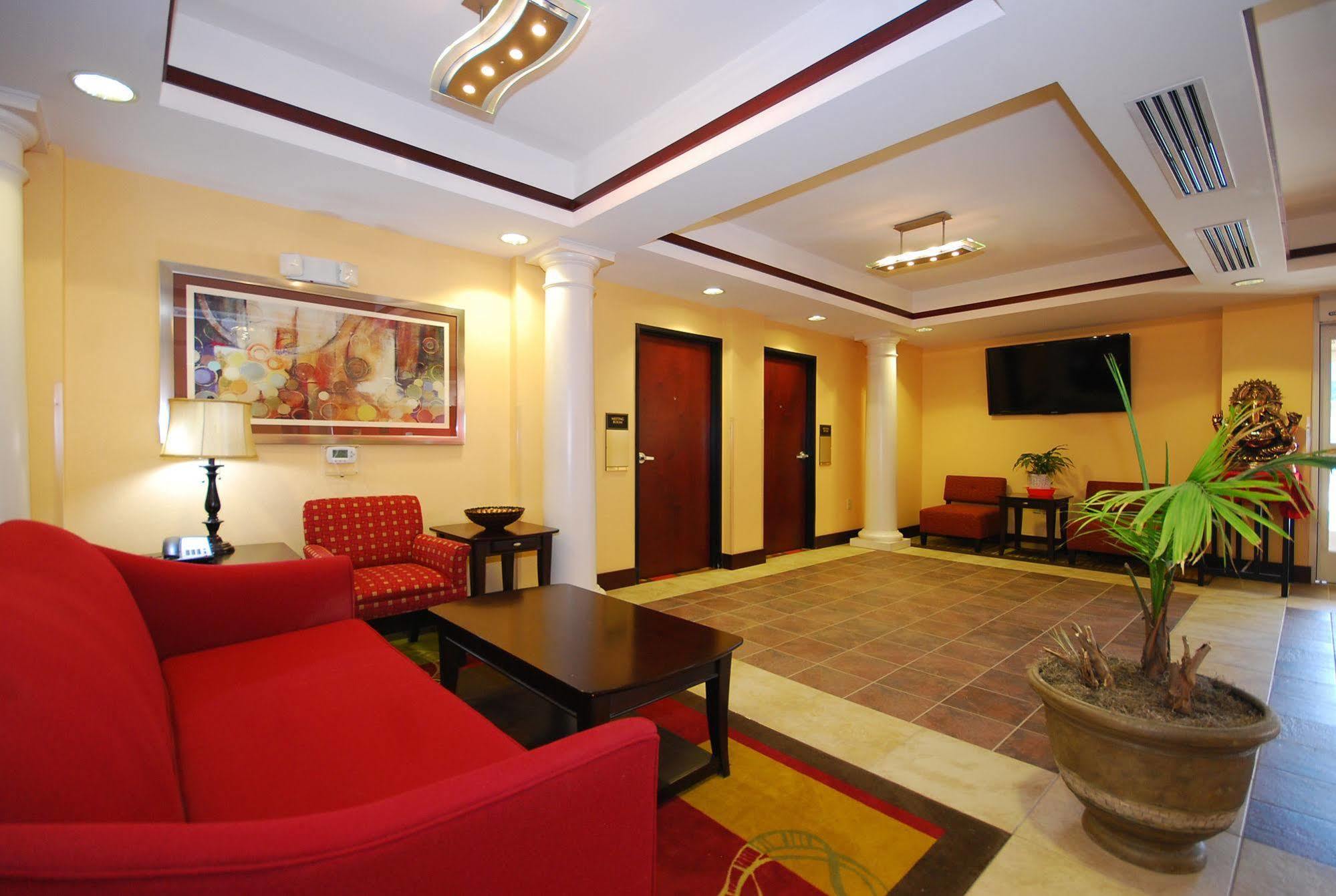 Paradise Inn & Suites Towanda 외부 사진