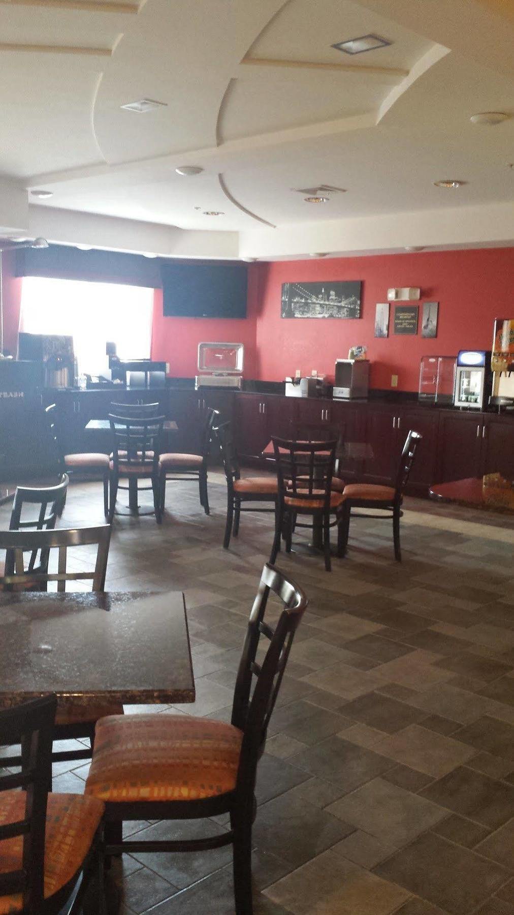 Paradise Inn & Suites Towanda 외부 사진