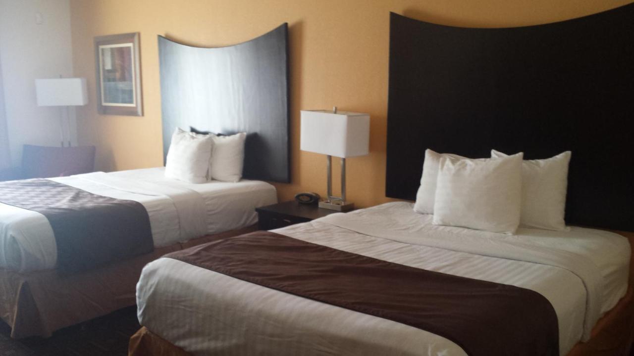 Paradise Inn & Suites Towanda 외부 사진